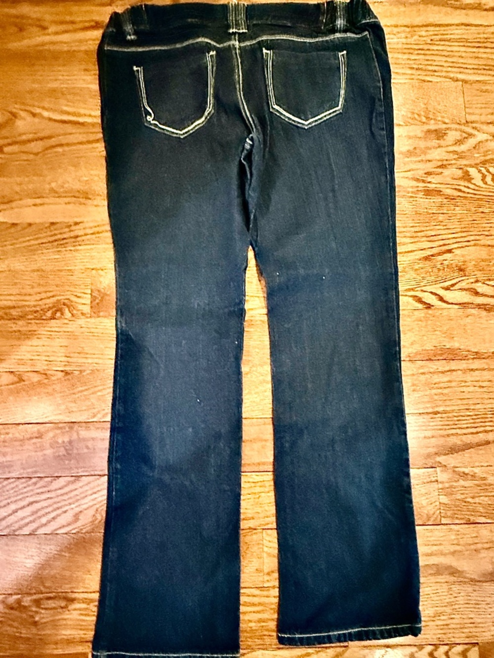 Liz Lange Maternity Jeans - Picture 3 of 8